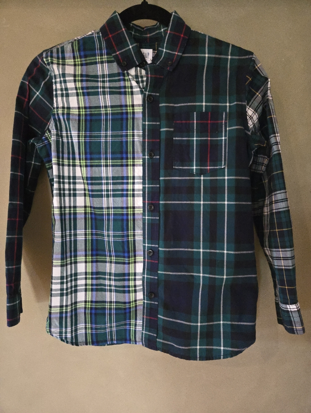 Gap | Plaid Button-Down Shirt for Kids - Green Multi, Size L (10) - Picture 2 of 6